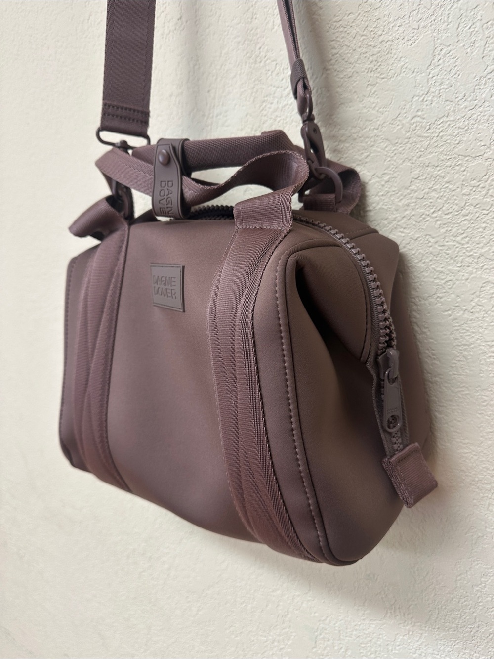 Dagne Dover Landon Carryall Mauve Shoulder Tote with Adjustable Strap - Picture 3 of 5